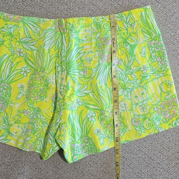 Lilly Pulitzer Liza Crazy Cat Yellow Green Shorts - Size 00 - Picture 9 of 12